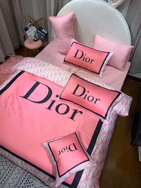 Комплект постельного белья Christian Dior 26822