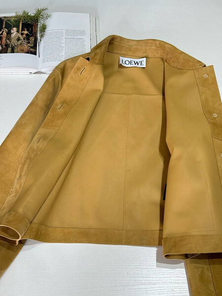 Куртка Loewe женский замша горчичный 162074-7