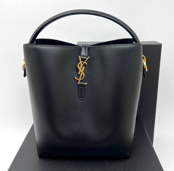 Сумка Saint Laurent Le 37 женский кожа черный 142725