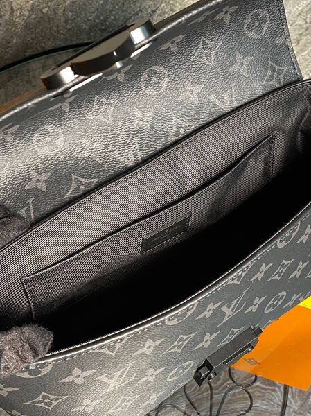 Мужская сумка мессенджер Louis Vuitton мужской канва черный 167079-4