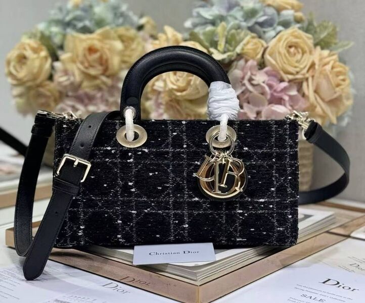 Сумка Christian Dior Lady женский кожа черный 196573
