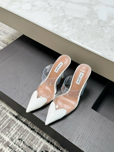 Туфли Alaïa женский кожа белый 117387-5