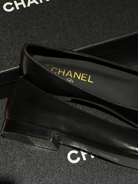 Балетки Chanel женский кожа черный 146300-3