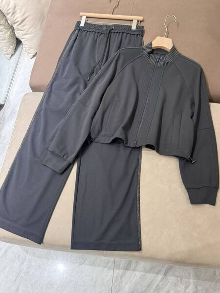 Костюм Brunello Cucinelli женский графитовый 186703-2
