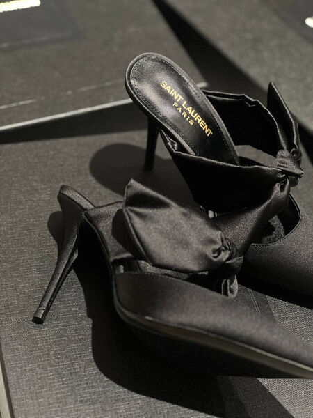 Туфли Saint Laurent женский сатин черный 171440-3