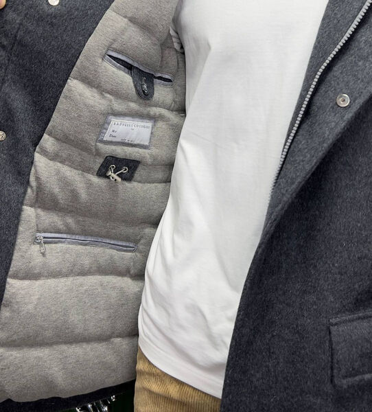 Мужской пуховик Brunello Cucinelli мужской графитовый 136924-7