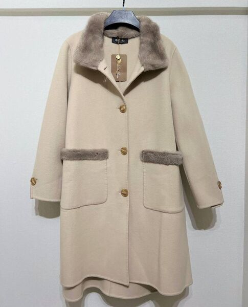 Пальто Loro Piana женский бежевый 129133