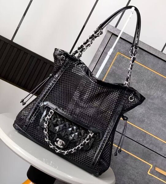 Сумка Chanel женский кожа черный 191145