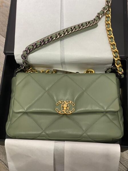 Сумка Chanel 19 женский кожа болотный 73317-3