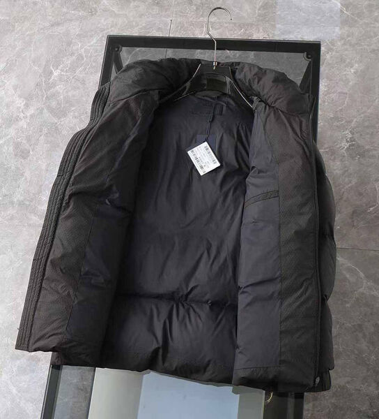 Мужской пуховик Prada мужской черный 161509-8