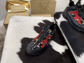 Кроссовки Burberry женский бежевый 92608-6