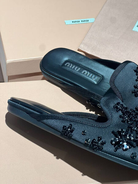 Шлепки Miu Miu женский текстиль черный 149762-2