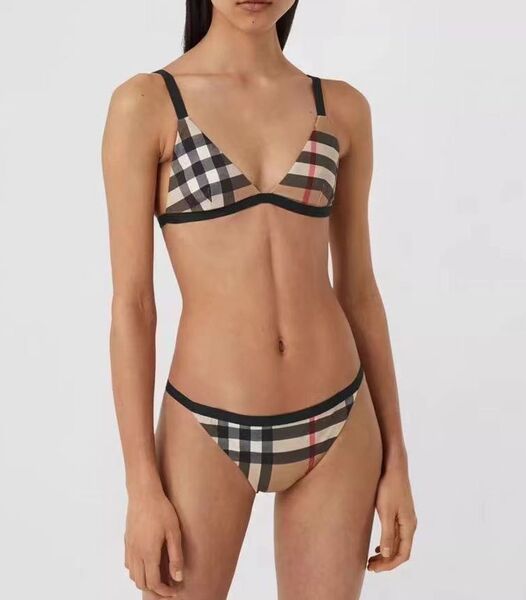 Купальник Burberry женский 37027