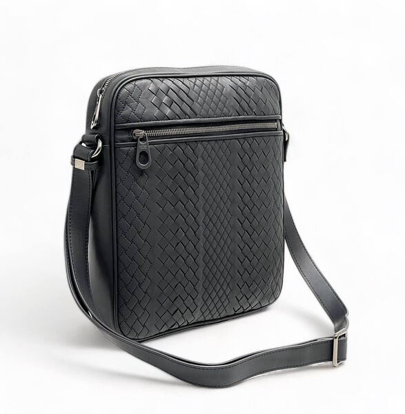 Мужская сумка мессенджер Bottega Veneta мужской кожа черный 150119