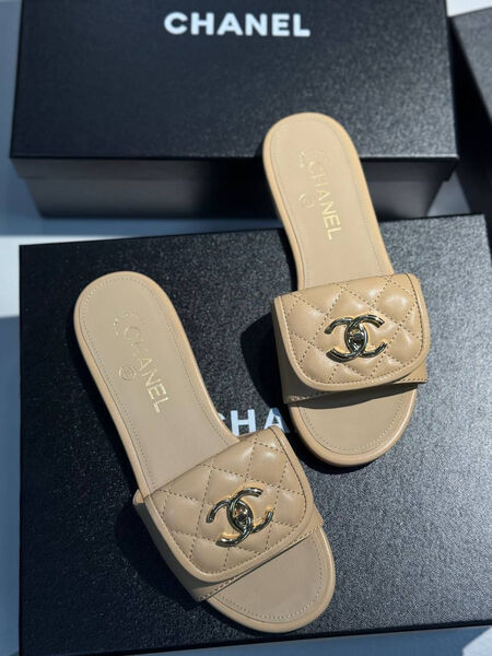 Шлепки Chanel женский кожа бежевый 187046-3