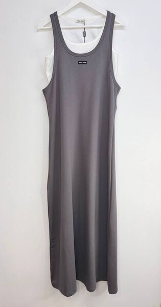 Платье Miu Miu женский графитовый 193423