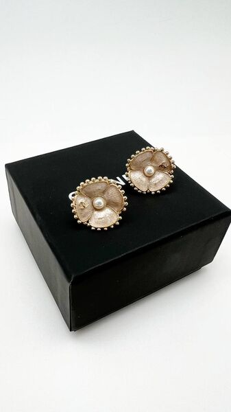 Серьги Chanel золотистый 176115