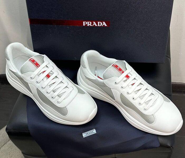 Мужские кроссовки Prada мужской кожа белый 146804