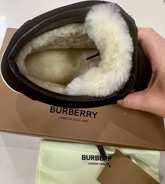 Кроссовки Burberry женский текстиль бежевый 33031-5