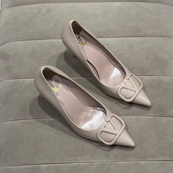 Туфли Valentino женский кожа бежевый 121261-2