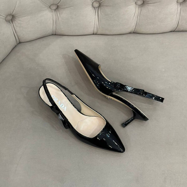 Туфли Prada женский кожа черный 134875-2