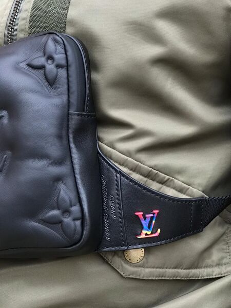 Мужская сумка слинг Louis Vuitton мужской кожа черный 70858-2
