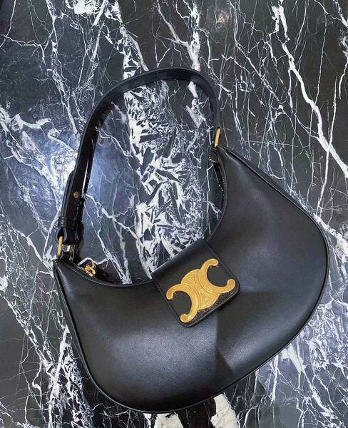 Сумка Celine женский кожа черный 120991-9