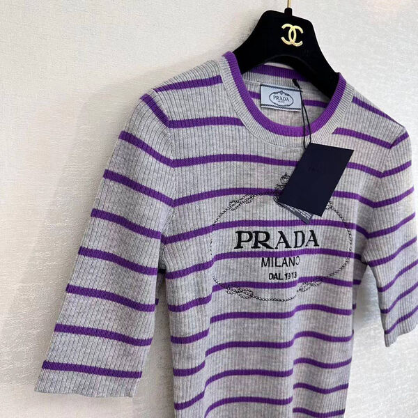 Кофта Prada женский графитовый 154681-2