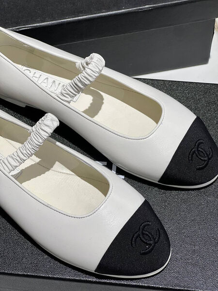 Балетки Chanel женский кожа белый 139292-3