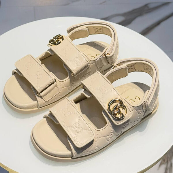 Сандалии Gucci женский кожа бежевый 186007