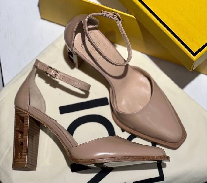 Туфли Fendi женский кожа розовый 112185