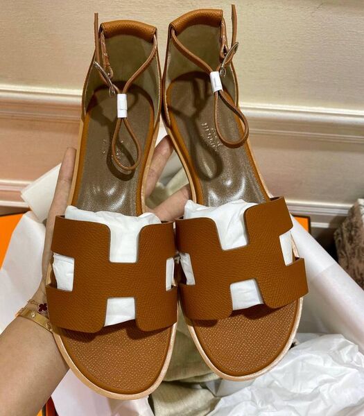 Босоножки Hermès женский кожа 4863