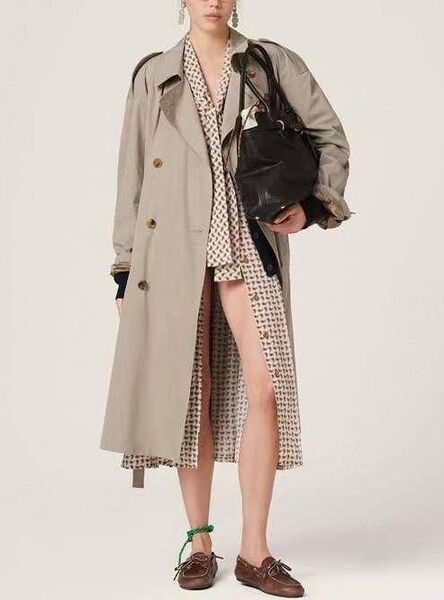 Плащ Miu Miu женский бежевый 155811