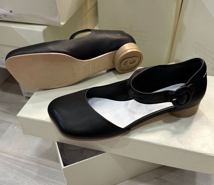 Туфли Maison Margiela женский черный 124233