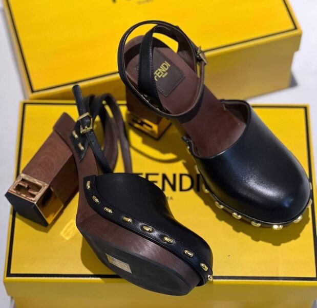 Туфли Fendi женский кожа черный 117041