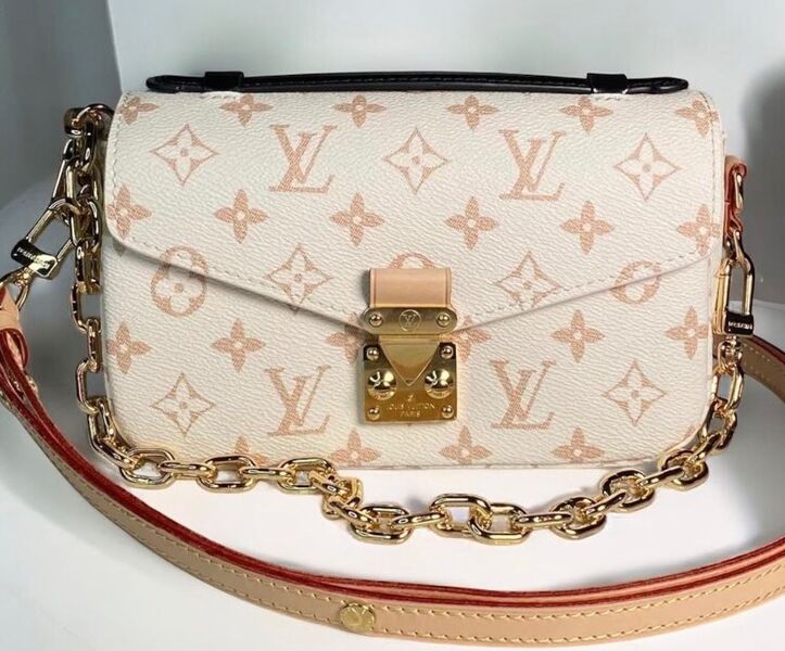Сумка Louis Vuitton Pochette Metis женский кожа белый 174558