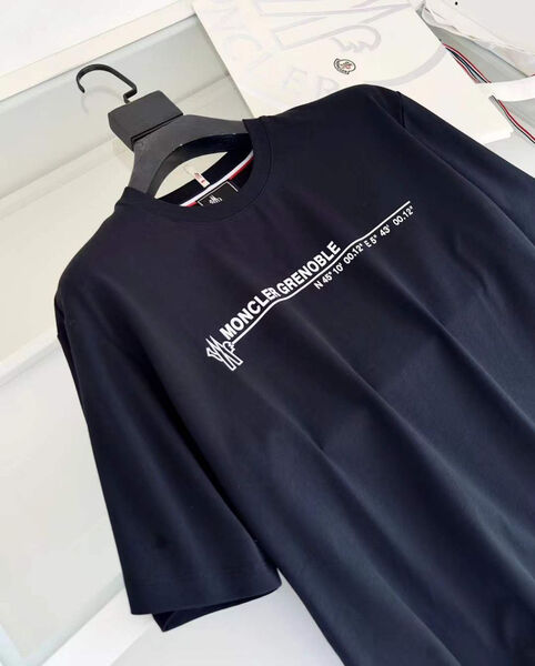 Мужская футболка Moncler мужской черный 190058-3