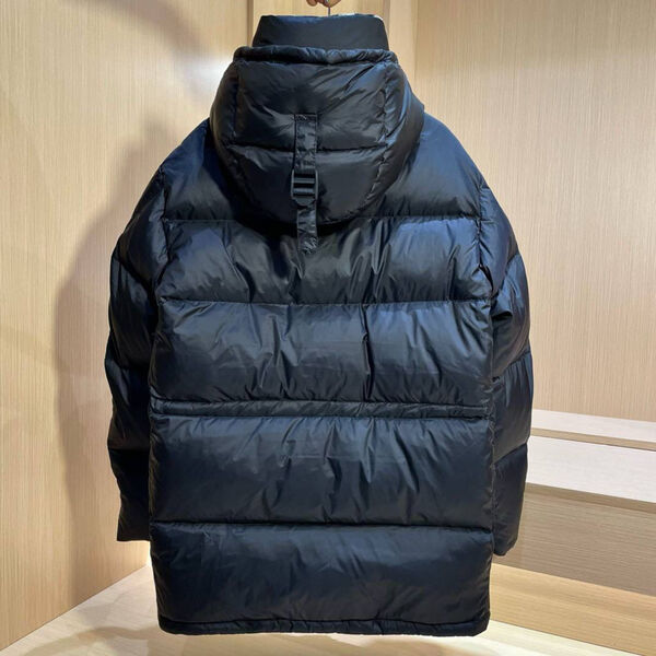 Мужской пуховик Burberry мужской черный 131934-2