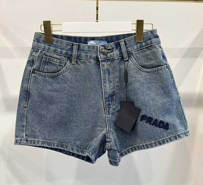 Шорты Prada женский джинса синий 149620