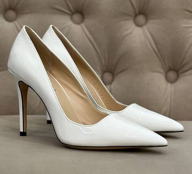 Туфли Prada женский кожа белый 136321
