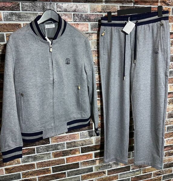 Мужской костюм Brunello Cucinelli мужской графитовый 157046