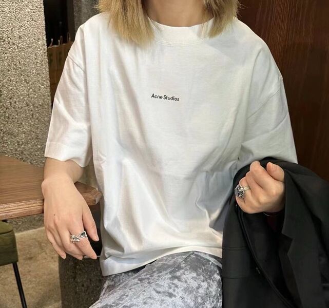 Футболка Acne Studios женский белый 150805