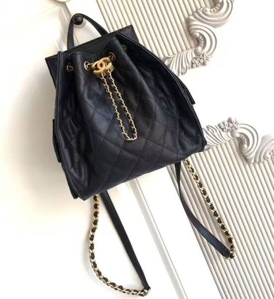 Сумка Chanel женский кожа swift черный 202144