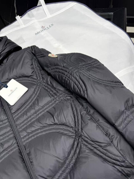 Мужская куртка Moncler мужской черный 199712-5