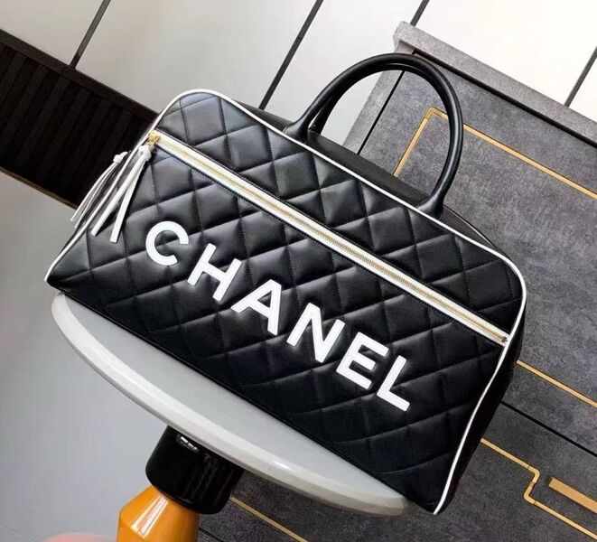 Сумка Chanel женский кожа черный 185185