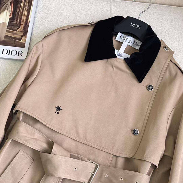 Плащ Christian Dior женский бежевый 141769-2