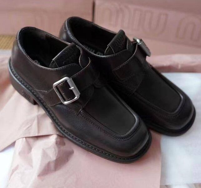 Лоферы Miu Miu женский кожа 164922
