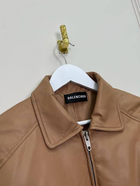 Куртка Balenciaga женский кожа 37504-3