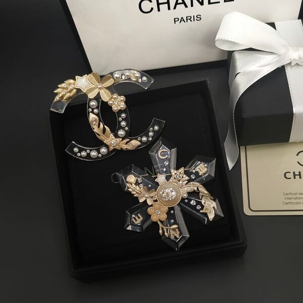 Брошь Chanel 10441