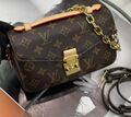 Сумка Louis Vuitton Pochette Metis женский канва 148638